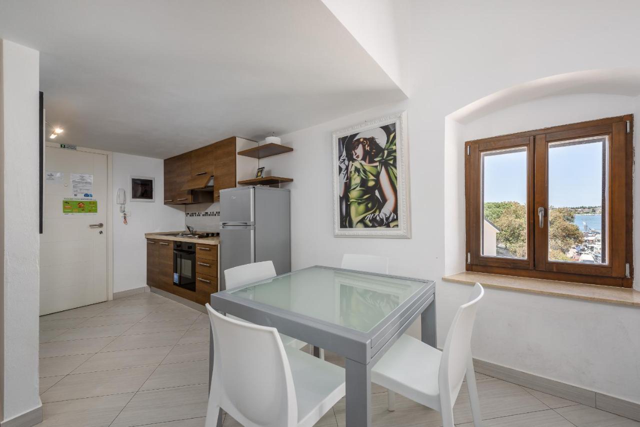 אומאג Apartments Dante מראה חיצוני תמונה